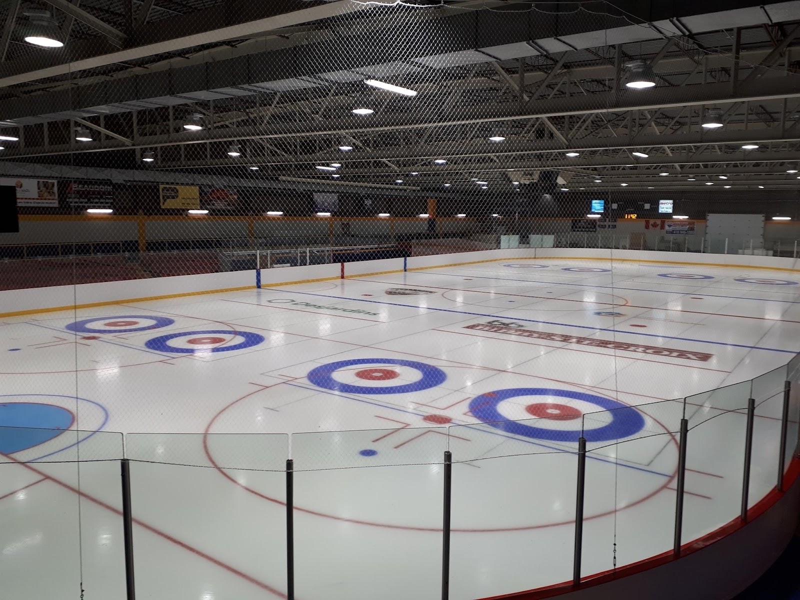 Patinoire de Sainte-Croix &agrave; Sainte-Croix